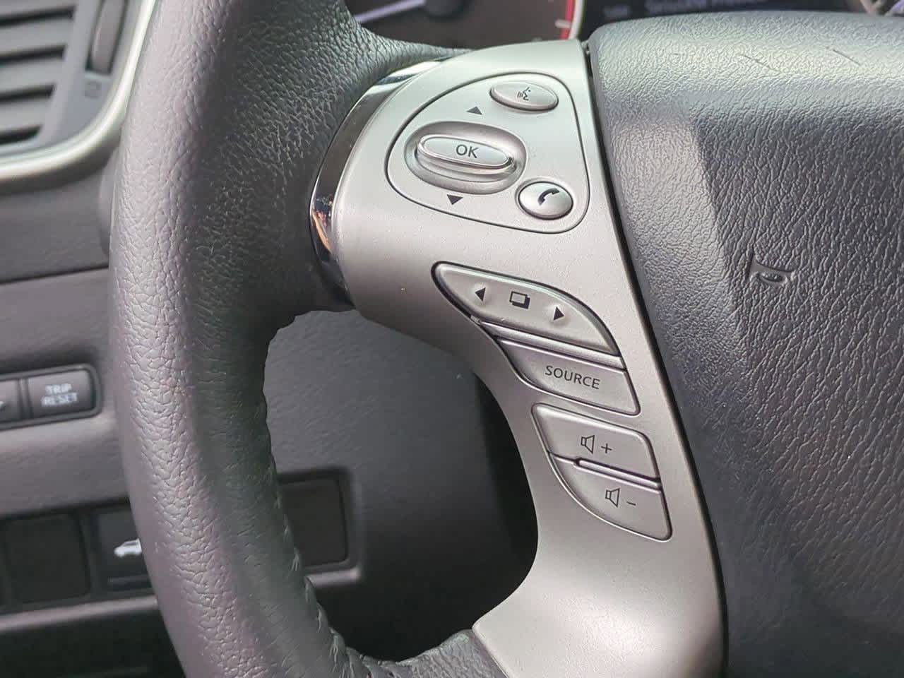 Thumbnail: 2015 Nissan Murano - 24