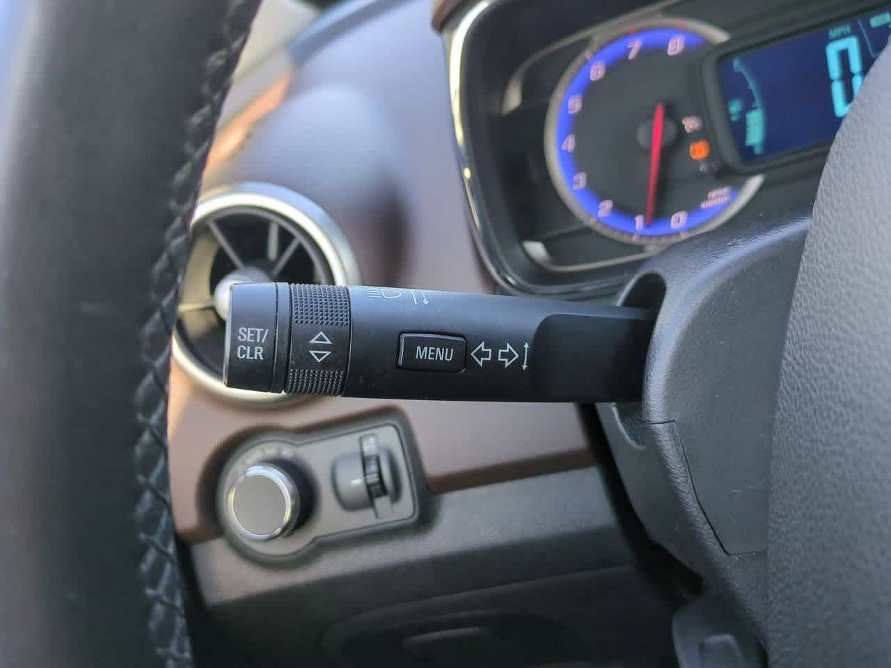 Thumbnail: 2016 Chevrolet Trax - 24