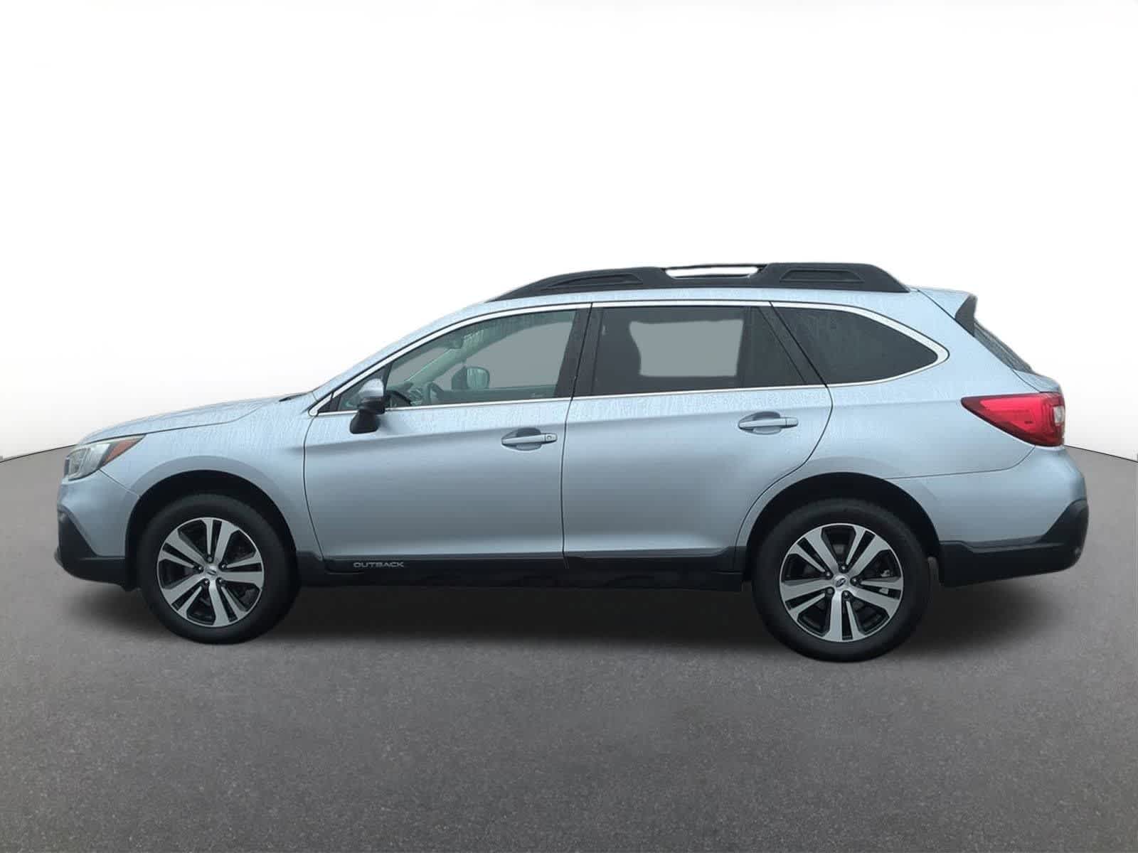 Thumbnail: 2019 Subaru Outback - 3