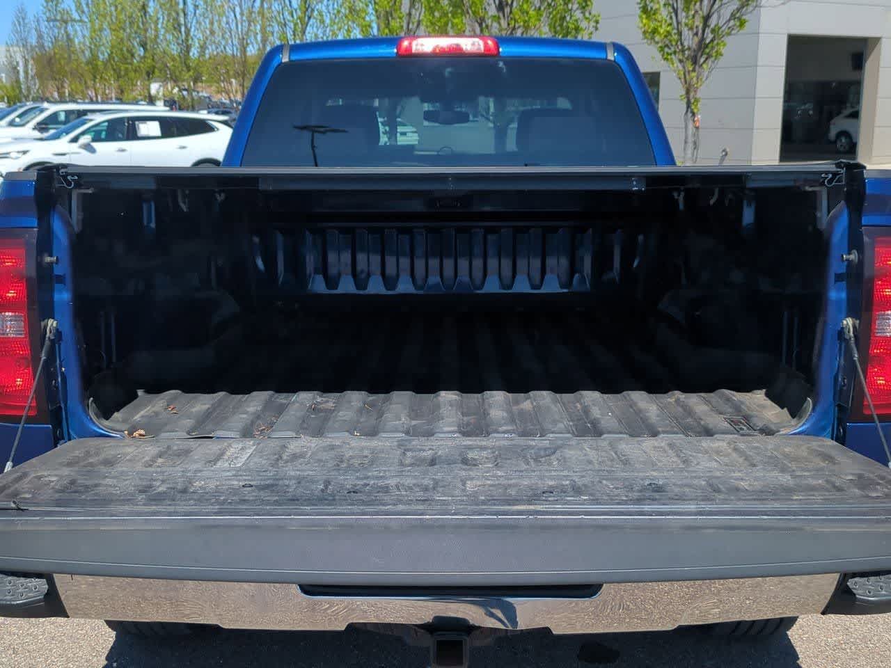 Thumbnail: 2014 Chevrolet Silverado 1500 - 31