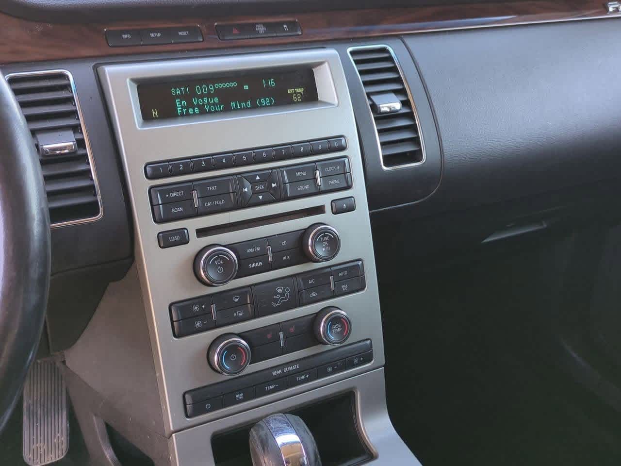 Thumbnail: 2010 Ford Flex - 28