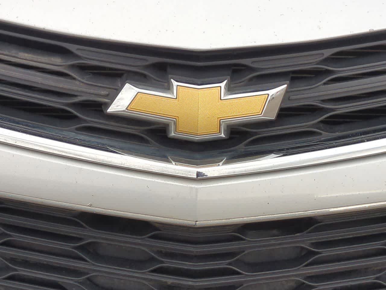 Thumbnail: 2018 Chevrolet Cruze - 11