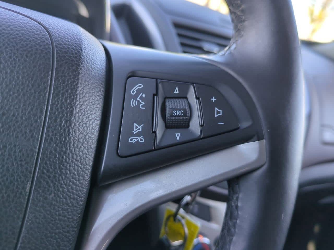 Thumbnail: 2016 Chevrolet Trax - 22