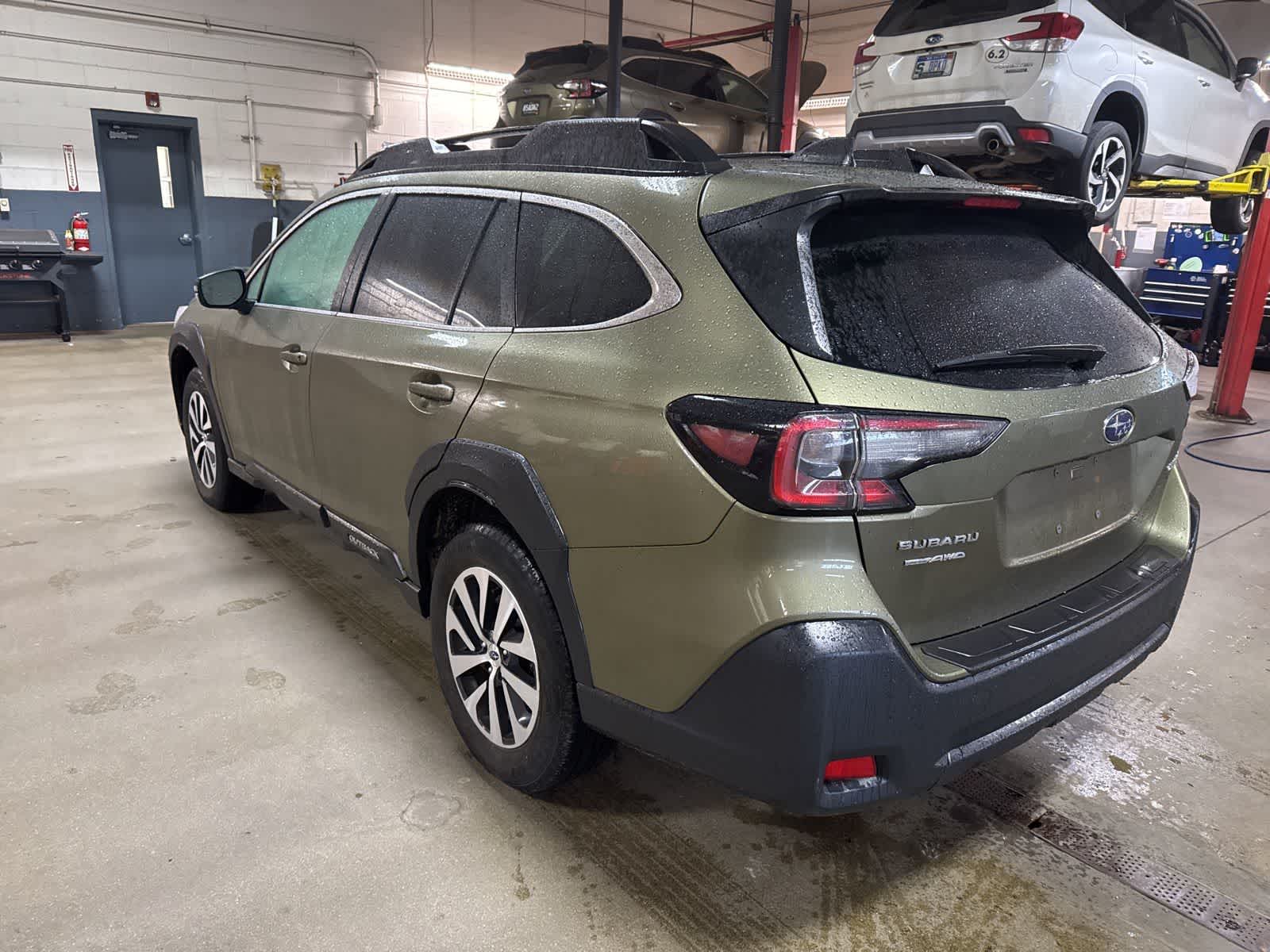 Thumbnail: 2024 Subaru Outback - 2