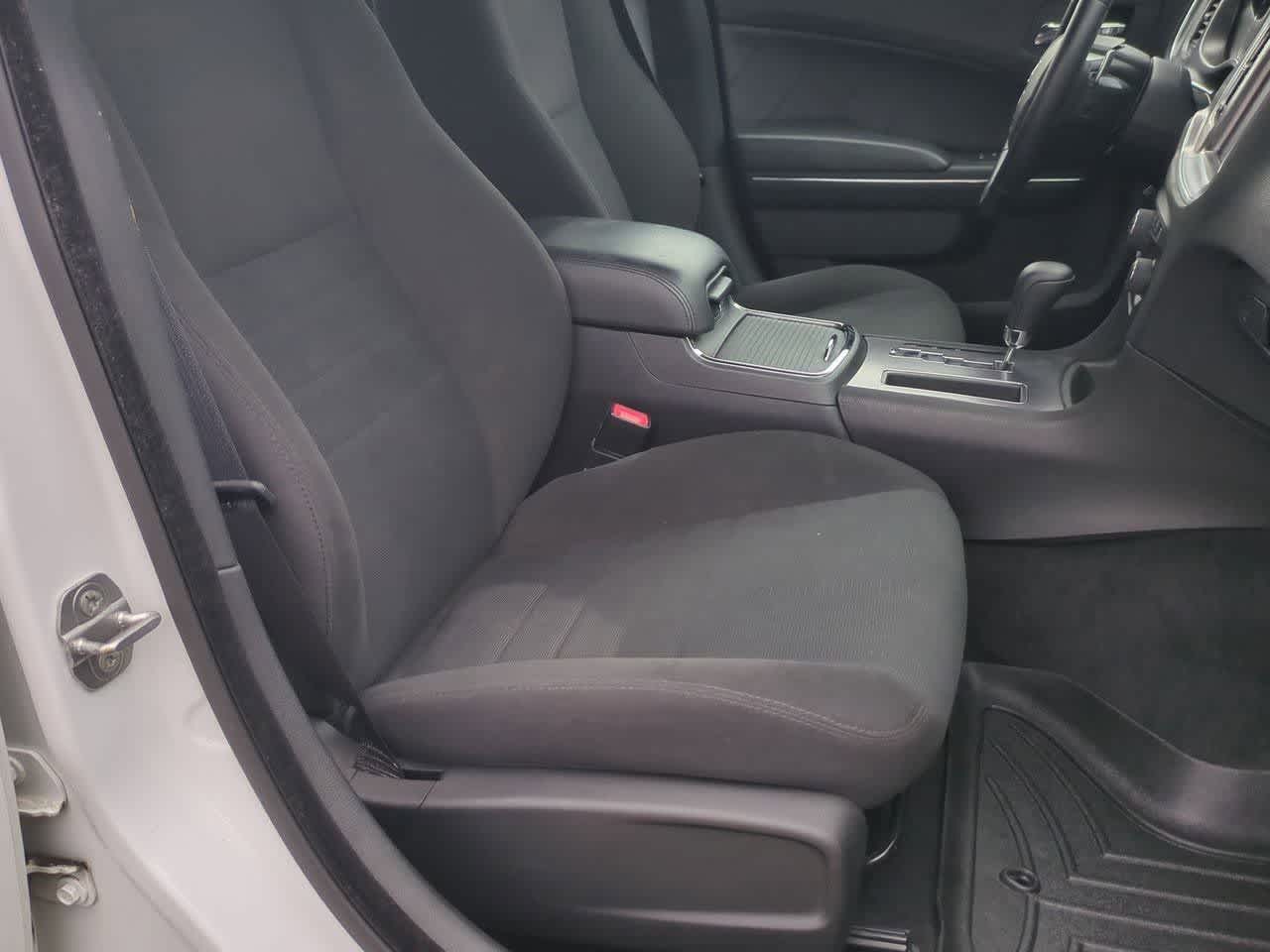 Thumbnail: 2014 Dodge Charger - 21