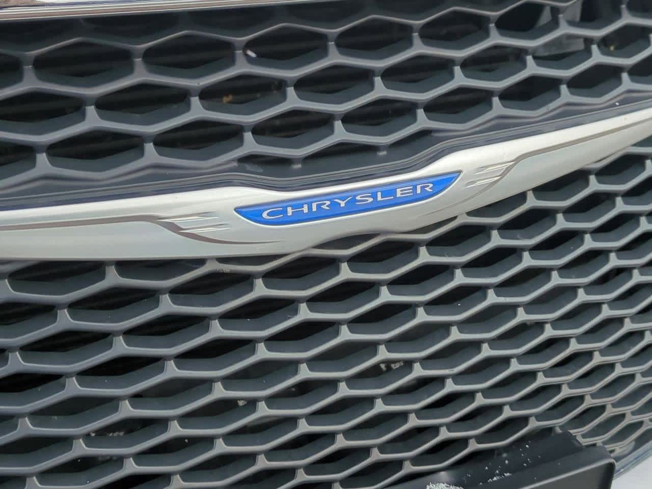 Thumbnail: 2018 Chrysler 300 - 11