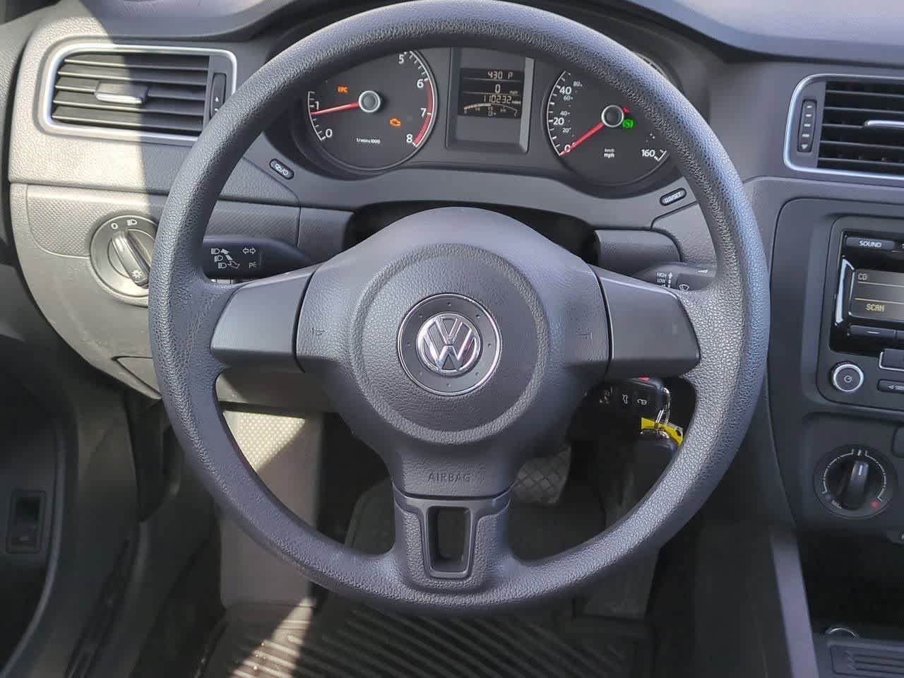 Thumbnail: 2014 Volkswagen Jetta - 22