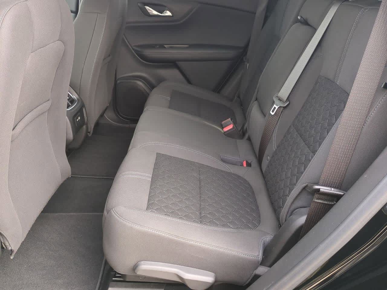 Thumbnail: 2022 Chevrolet Blazer - 18