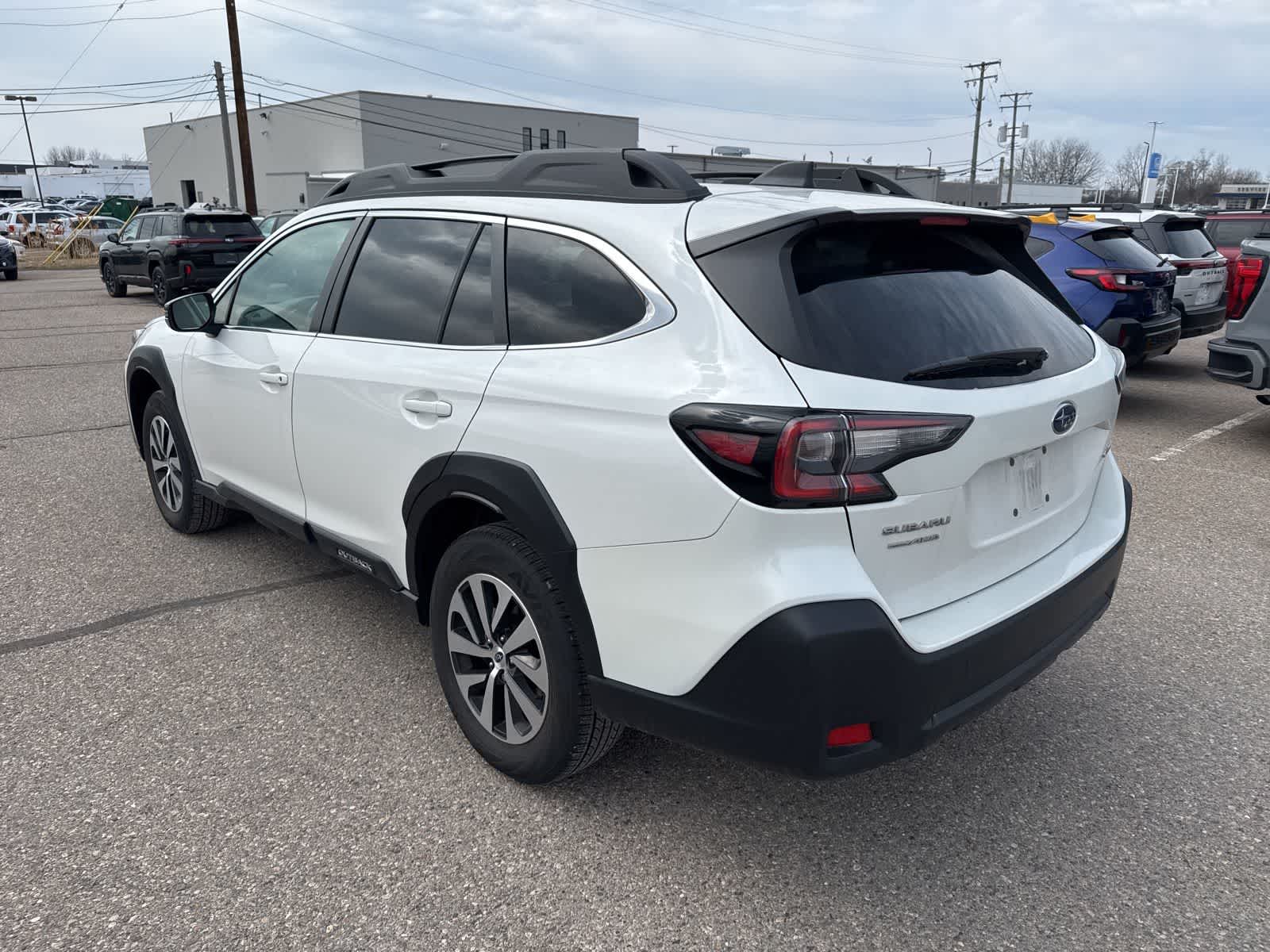 Thumbnail: 2023 Subaru Outback - 2