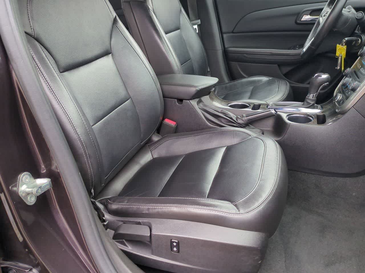 Thumbnail: 2015 Chevrolet Malibu - 20