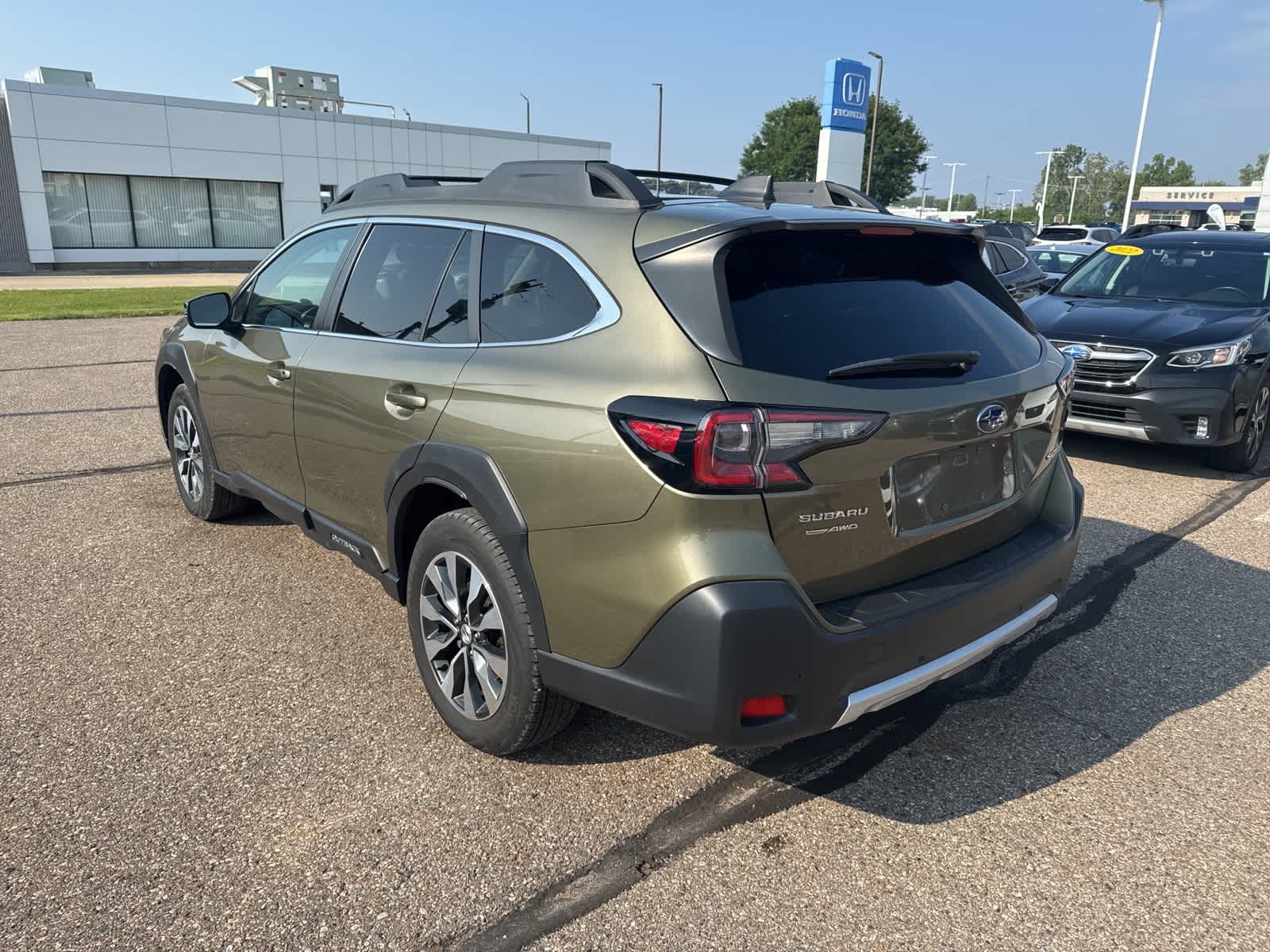 Thumbnail: 2023 Subaru Outback - 2