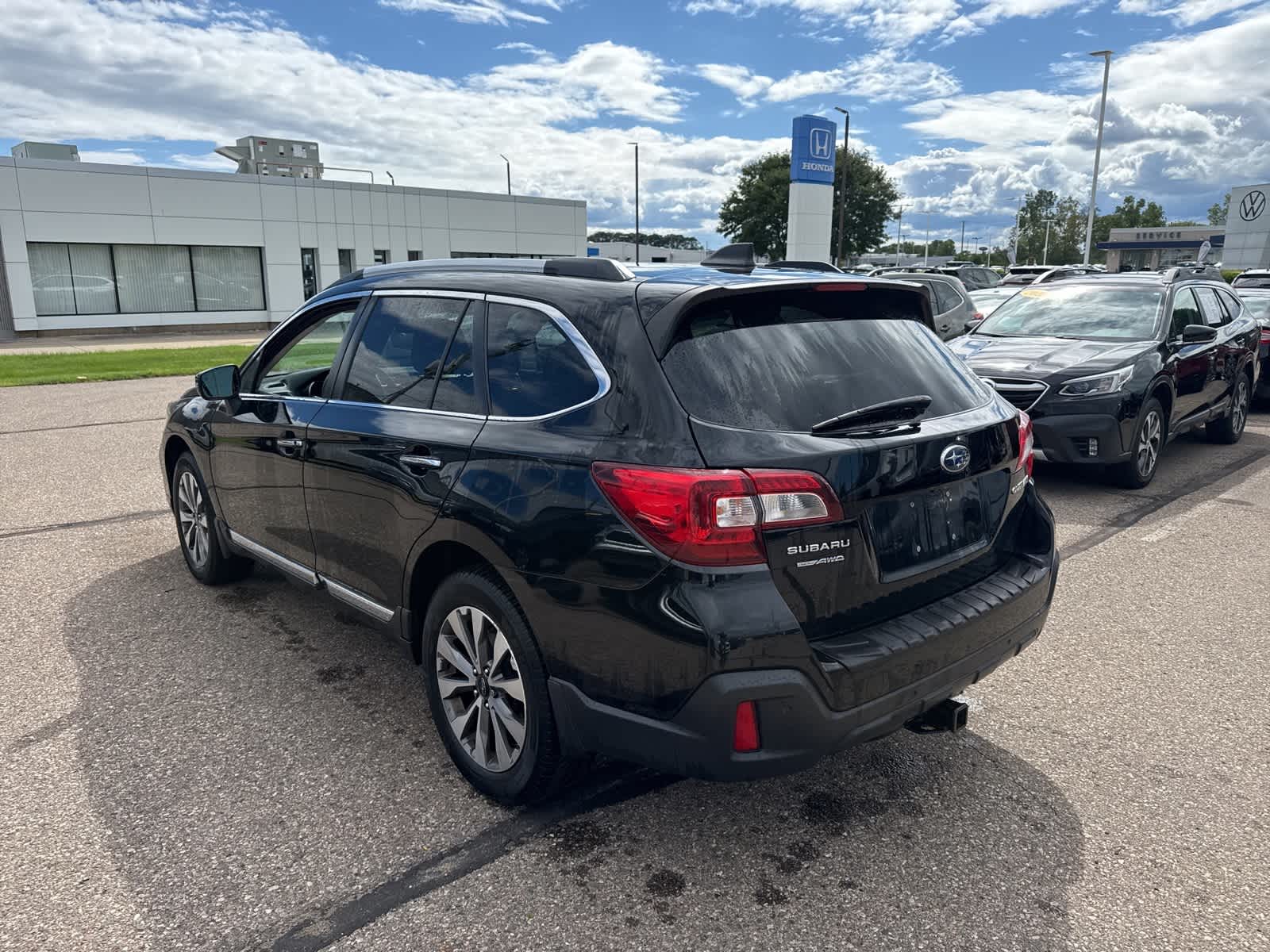Thumbnail: 2018 Subaru Outback - 2