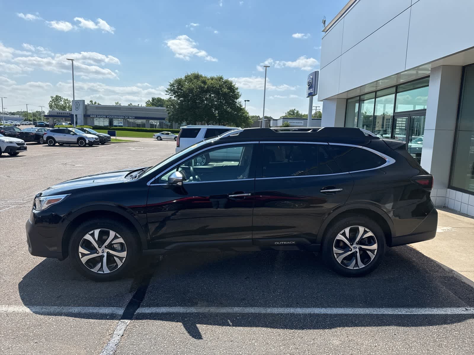 Thumbnail: 2020 Subaru Outback - 12