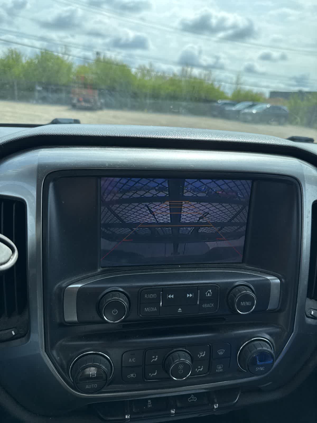 Thumbnail: 2014 Chevrolet Silverado 1500 - 19