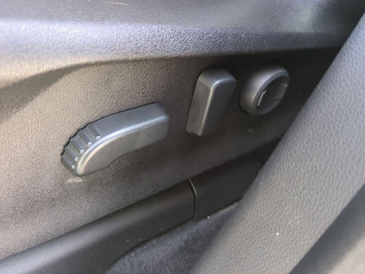 Thumbnail: 2022 Subaru Ascent - 16