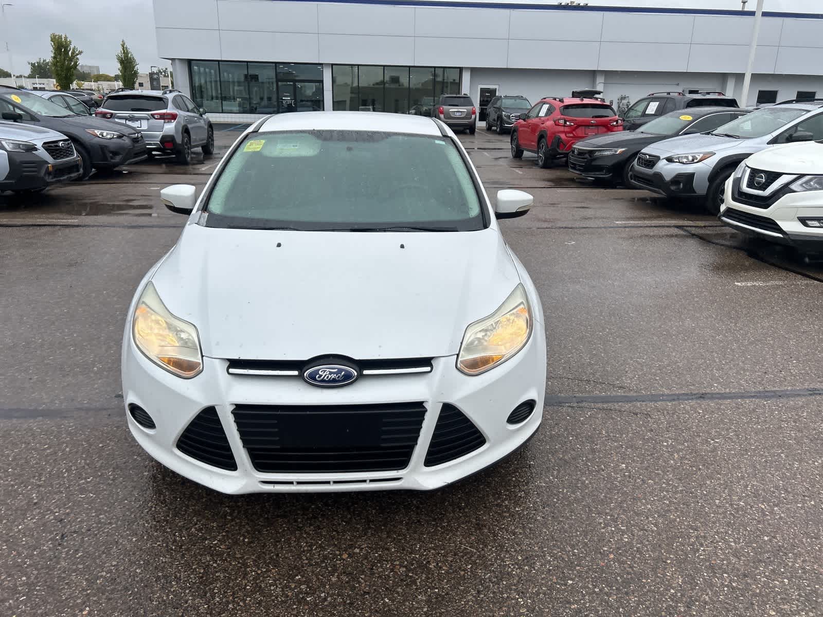 2014 Ford Focus SE photo 3