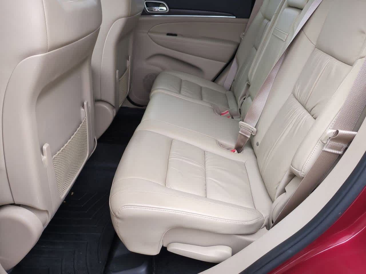 Thumbnail: 2015 Jeep Grand Cherokee - 19