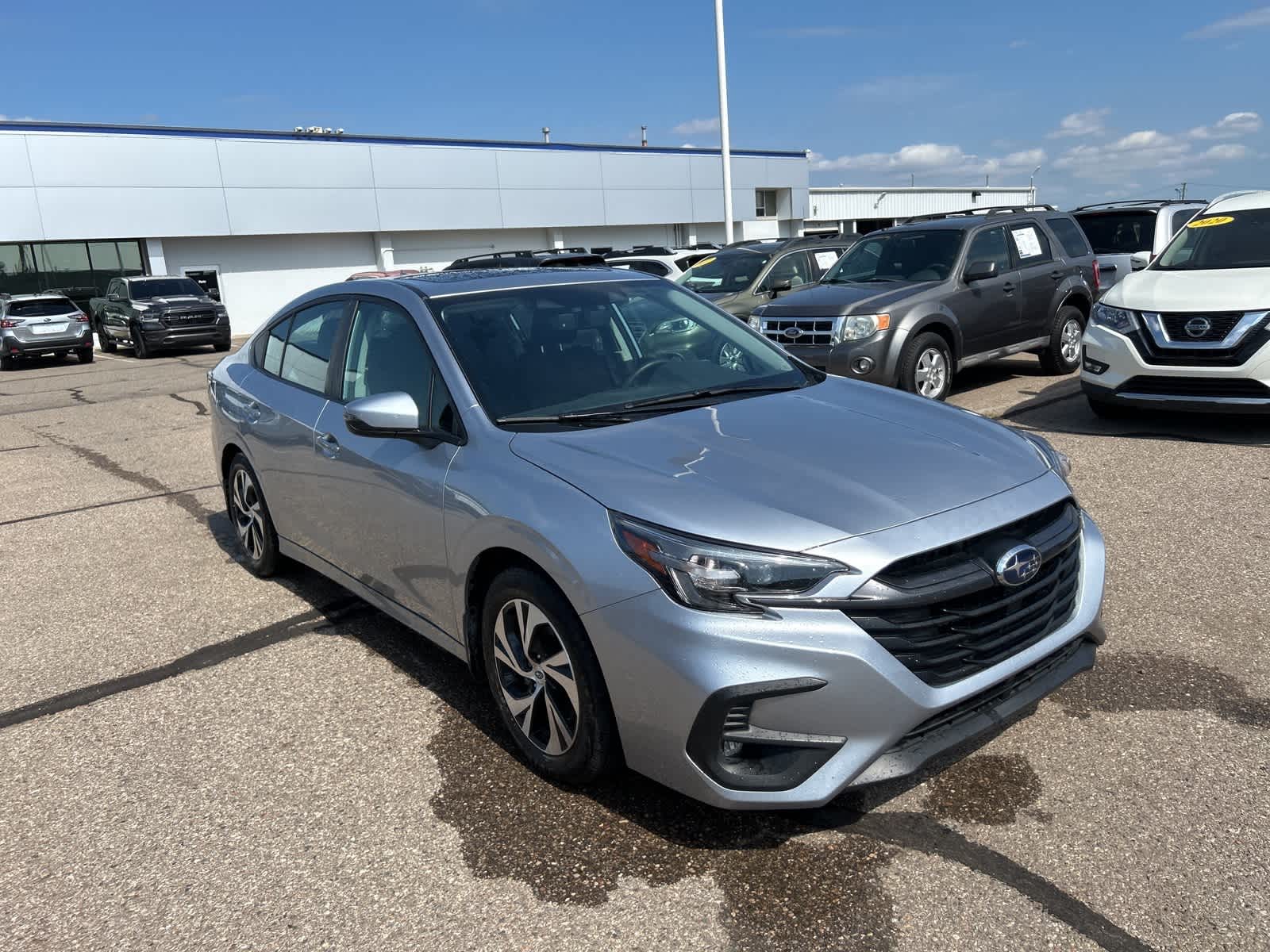 2025 Subaru Legacy Premium photo 4