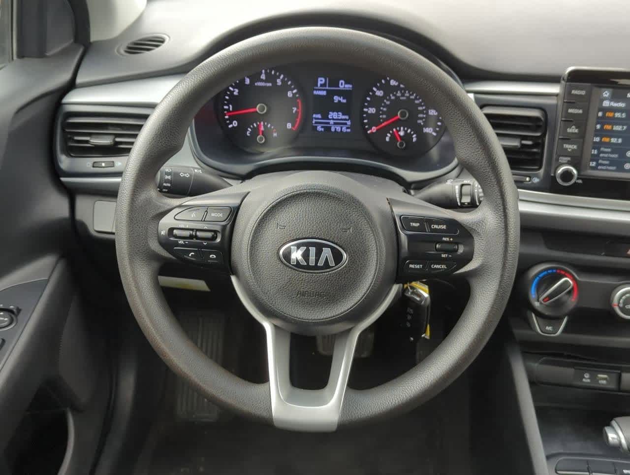 Thumbnail: 2020 Kia Rio - 19
