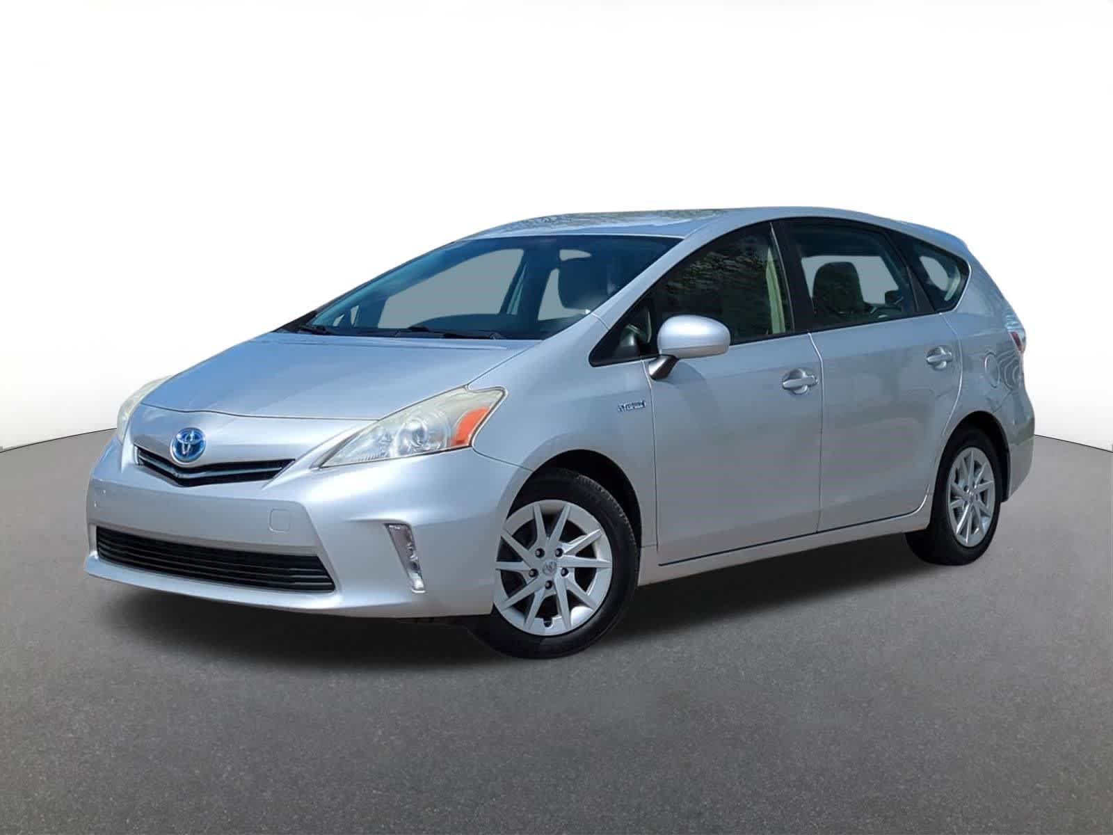 2014 Toyota Prius v Three -
                  Troy, MI
