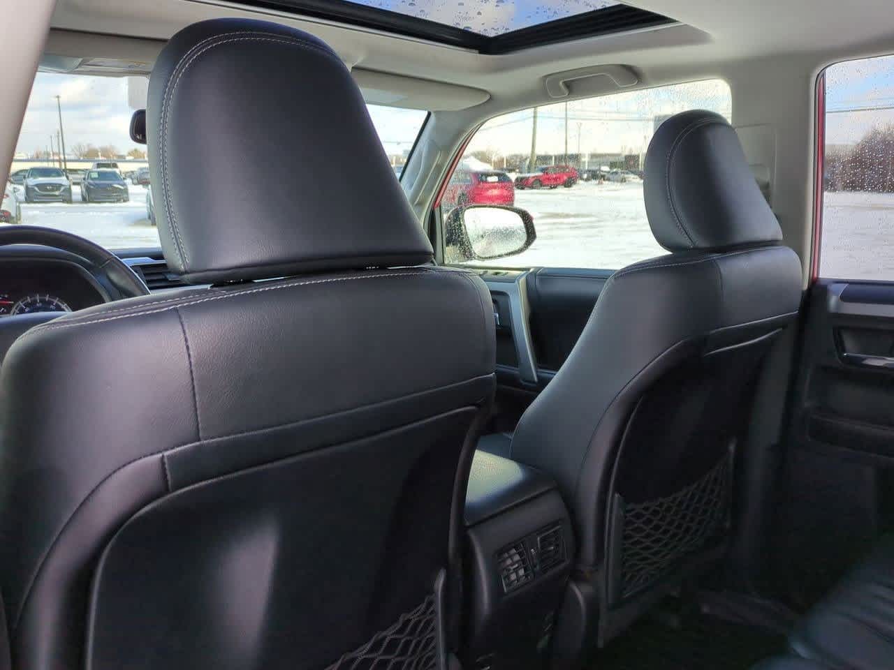 Thumbnail: 2016 Toyota 4Runner - 11