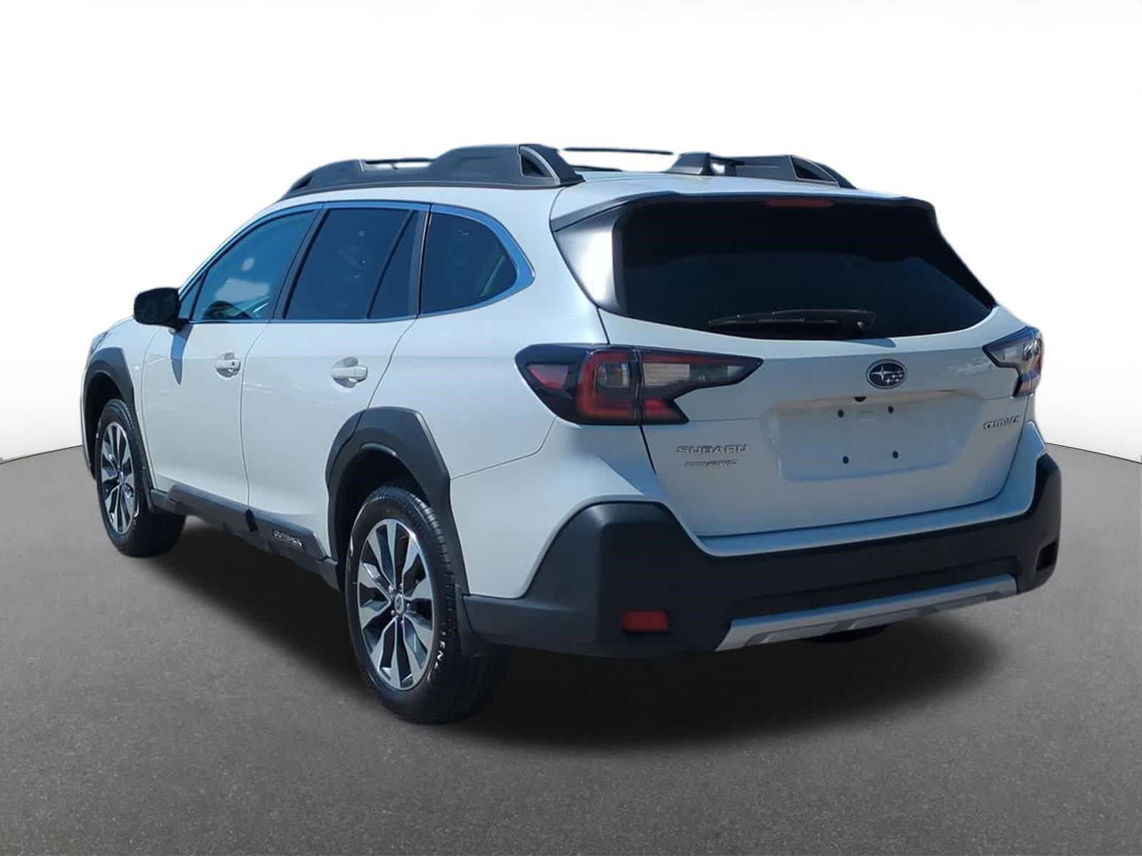 Thumbnail: 2023 Subaru Outback - 4