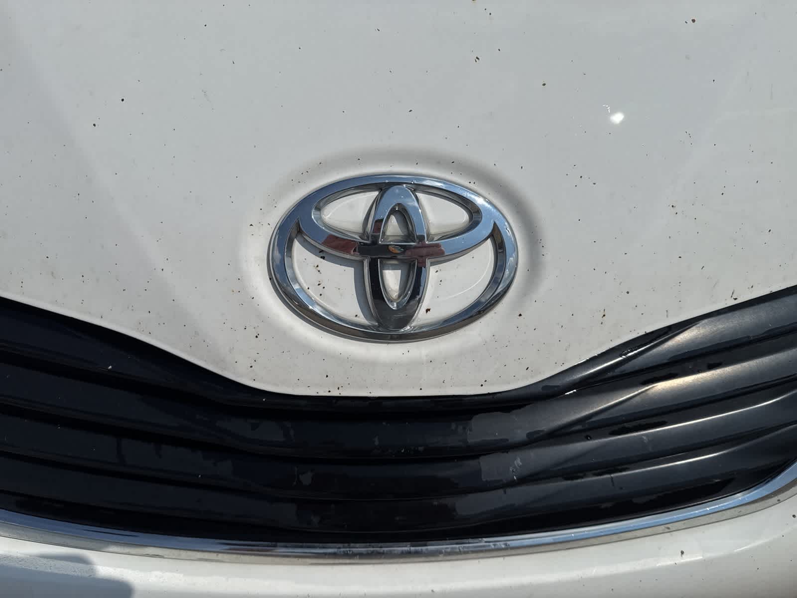 2011 Toyota Sienna LE 11