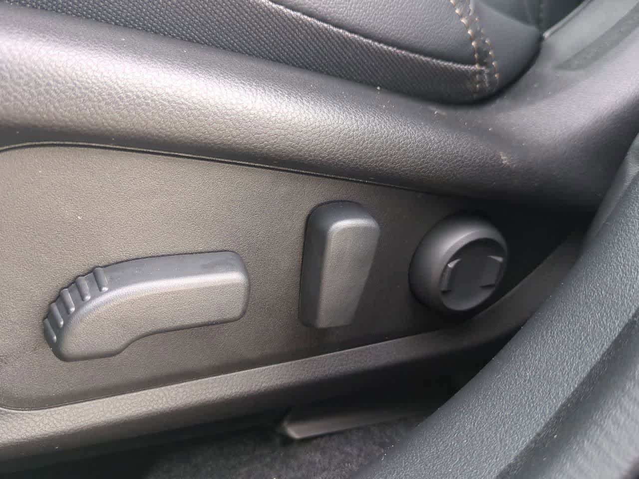 Thumbnail: 2026 Subaru Outback - 16