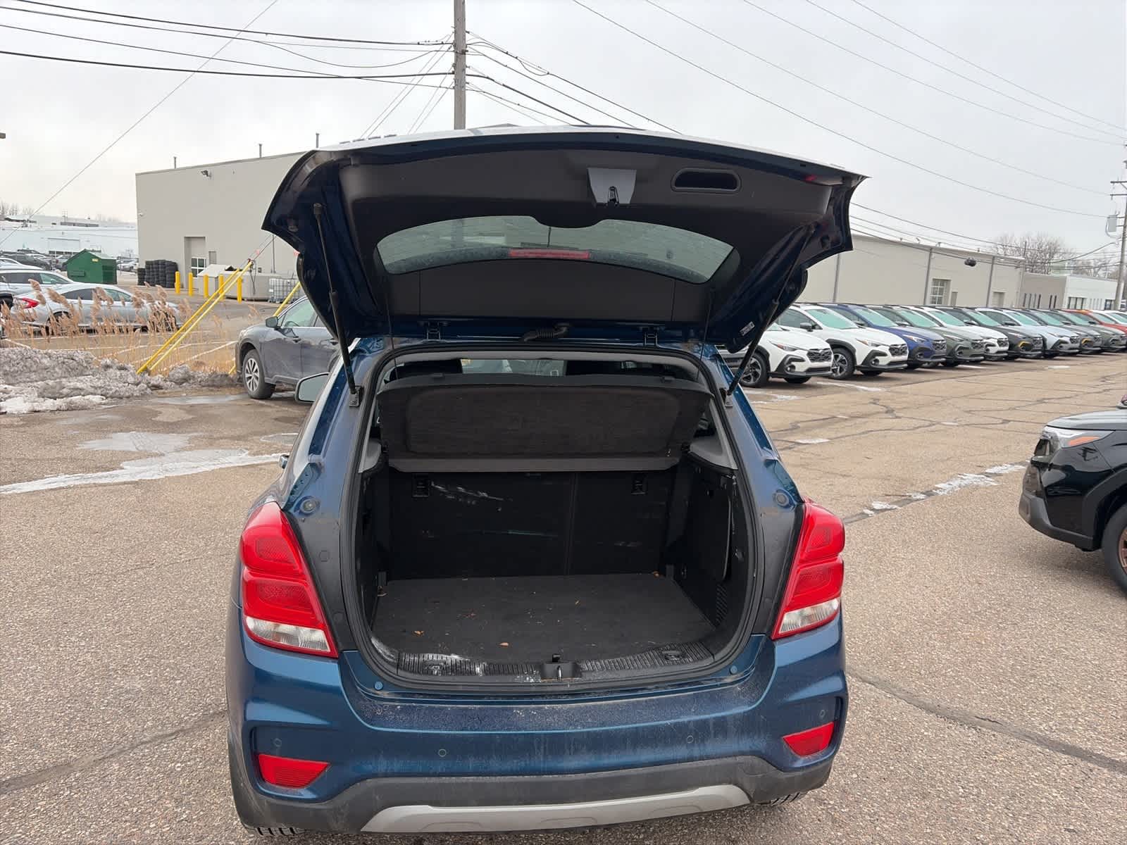 Thumbnail: 2019 Chevrolet Trax - 15