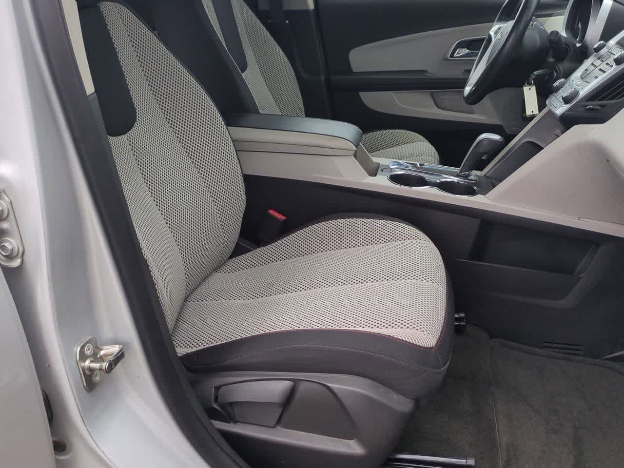 Thumbnail: 2012 Chevrolet Equinox - 20