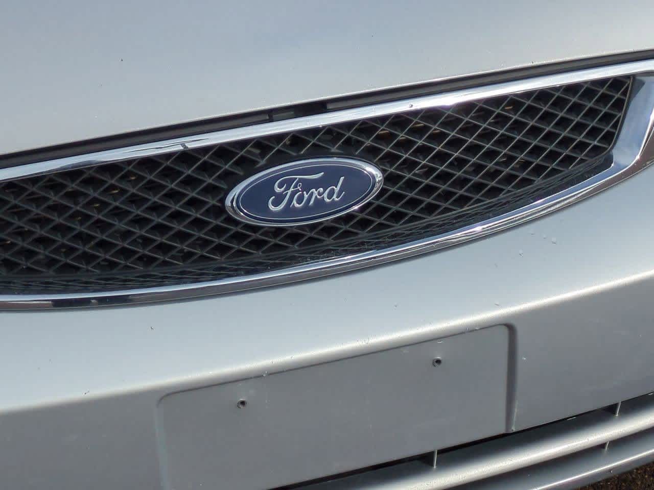 Thumbnail: 2007 Ford Focus - 11