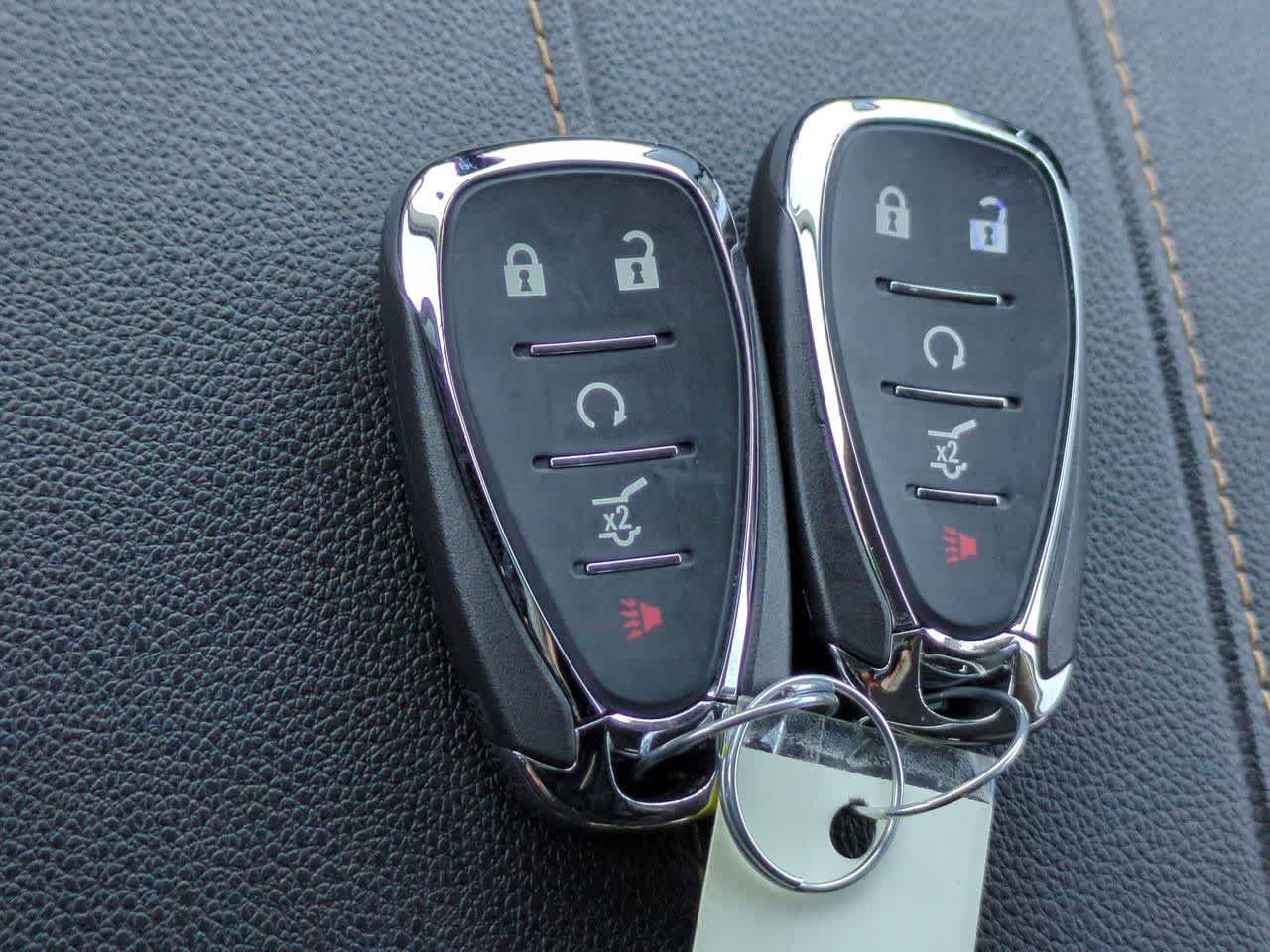 Thumbnail: 2021 Chevrolet Traverse - 34