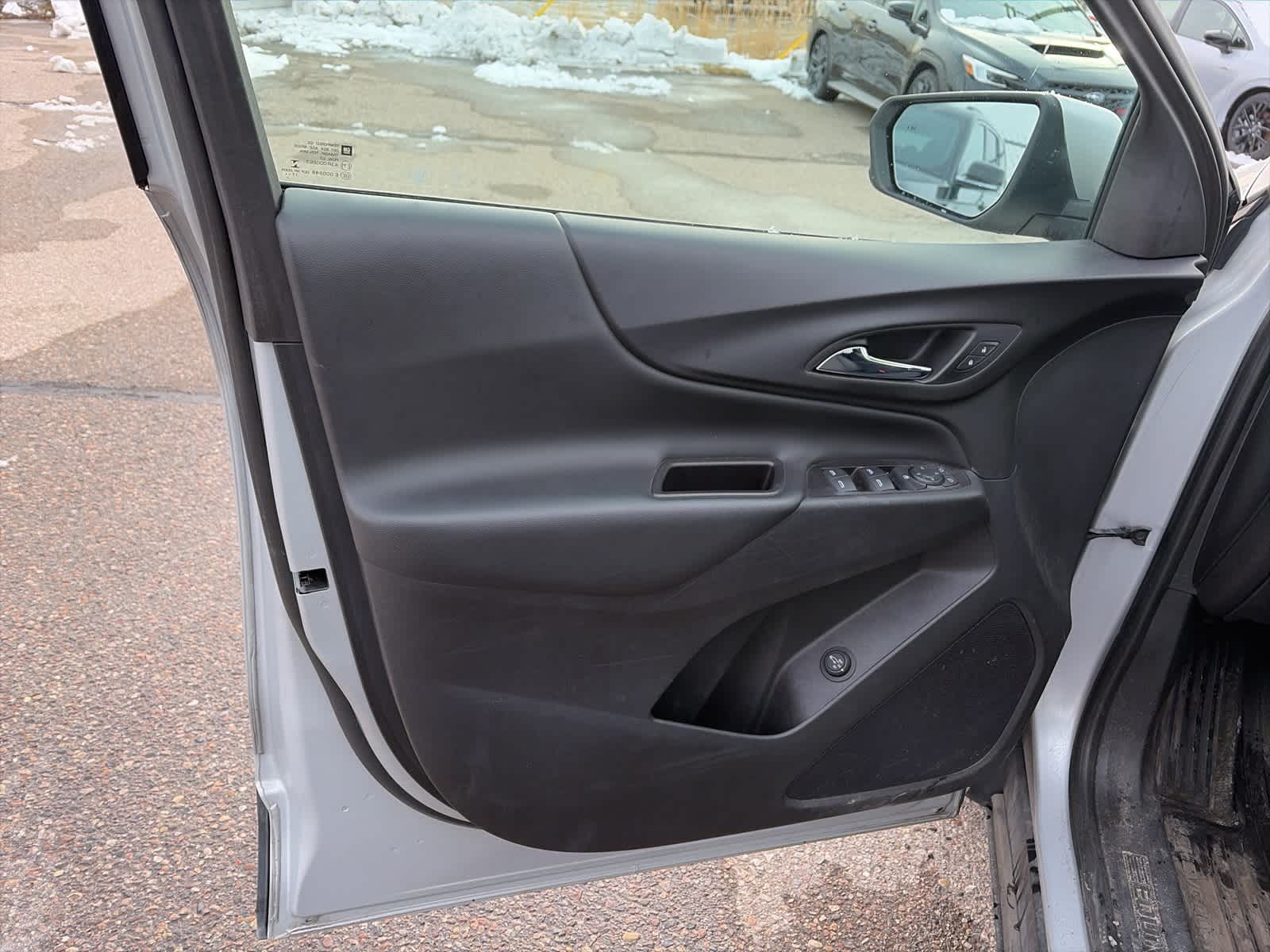 Thumbnail: 2018 Chevrolet Equinox - 16