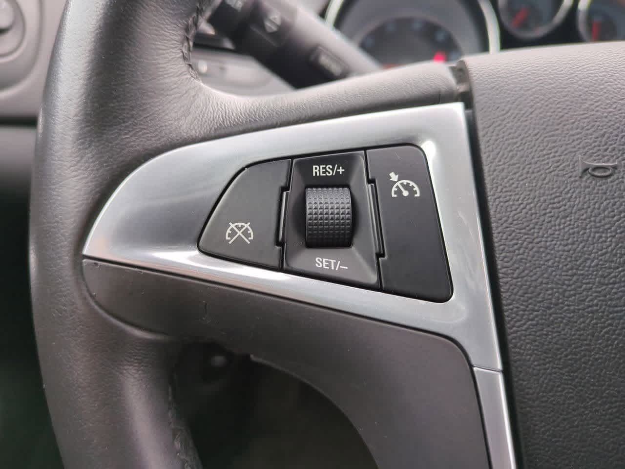 Thumbnail: 2011 Buick Regal - 24