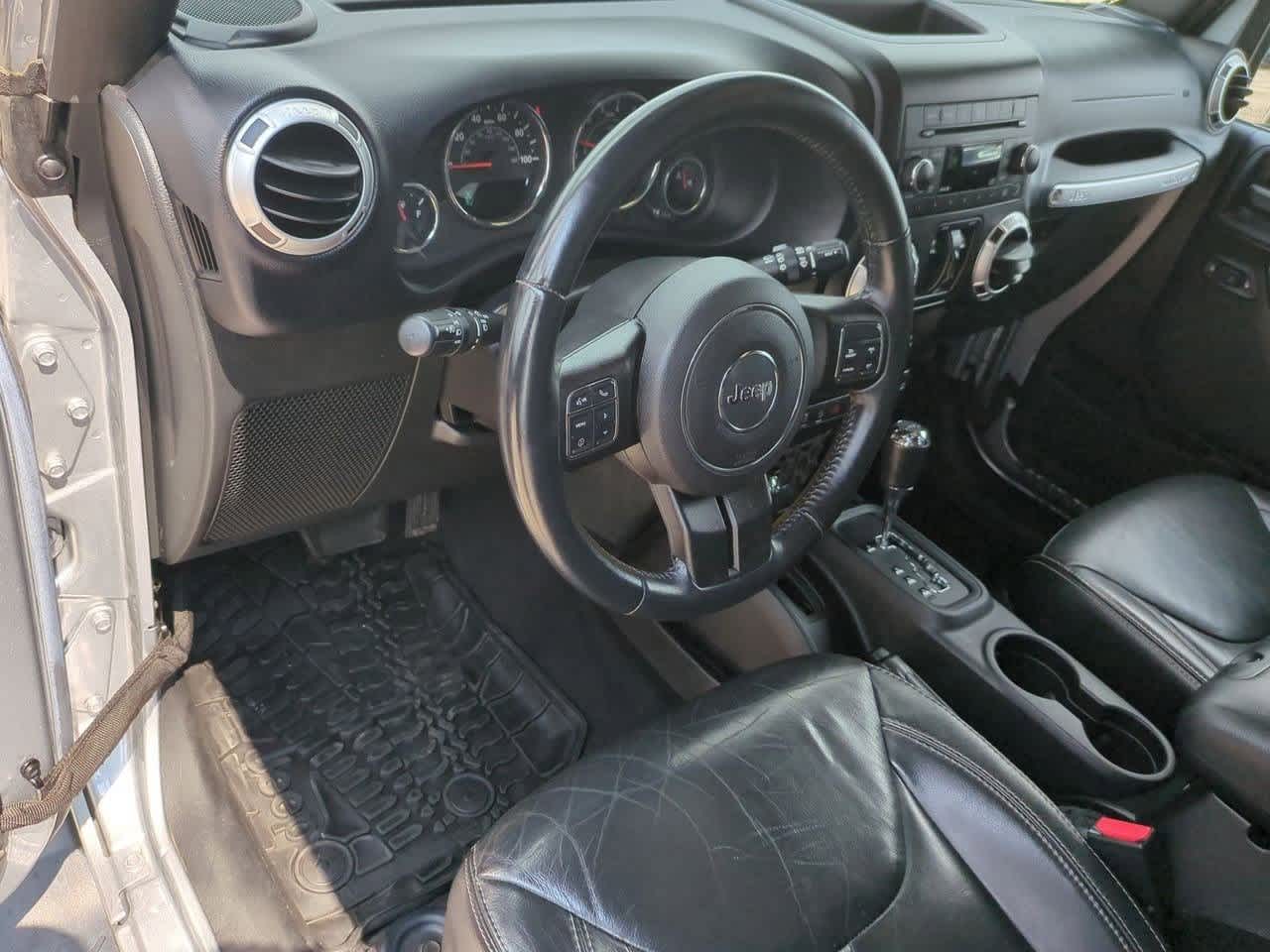 Thumbnail: 2015 Jeep Wrangler - 2