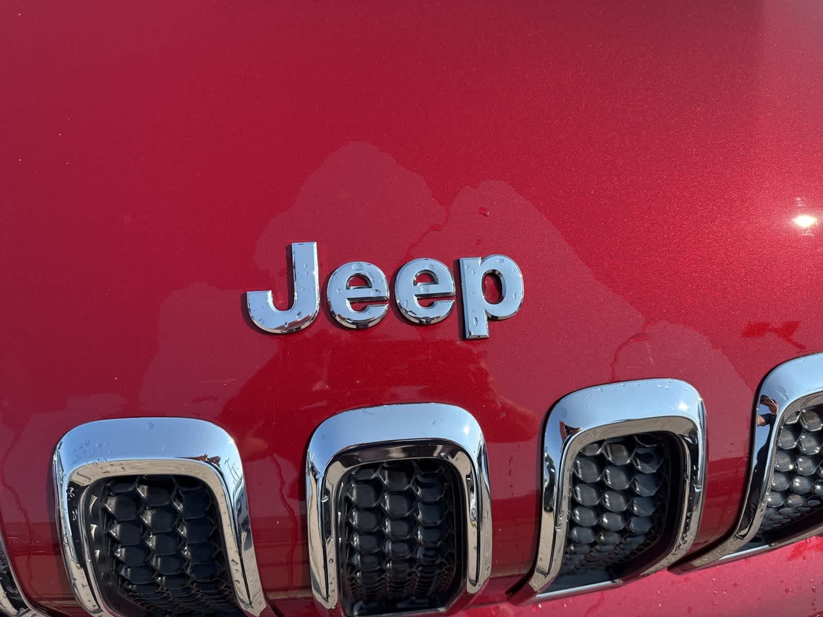 Thumbnail: 2016 Jeep Cherokee - 11