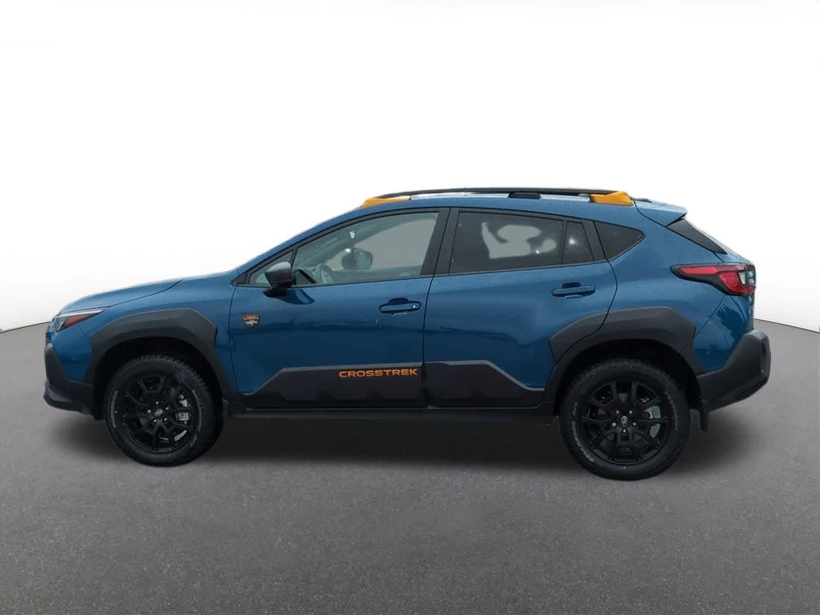 Thumbnail: 2025 Subaru Crosstrek - 3