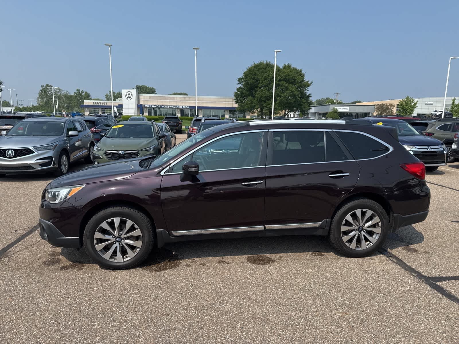 Thumbnail: 2017 Subaru Outback - 12
