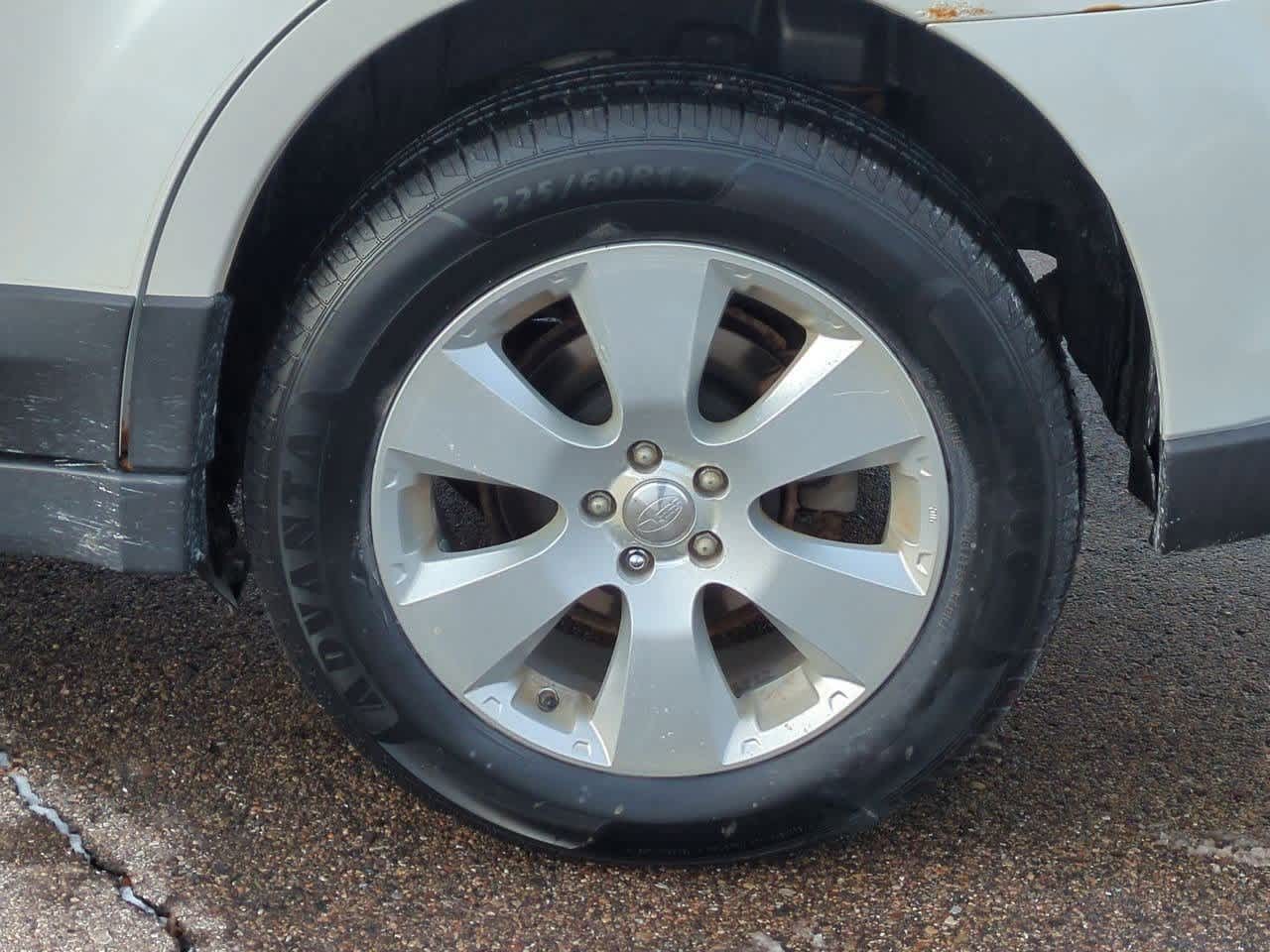 Thumbnail: 2011 Subaru Outback - 13