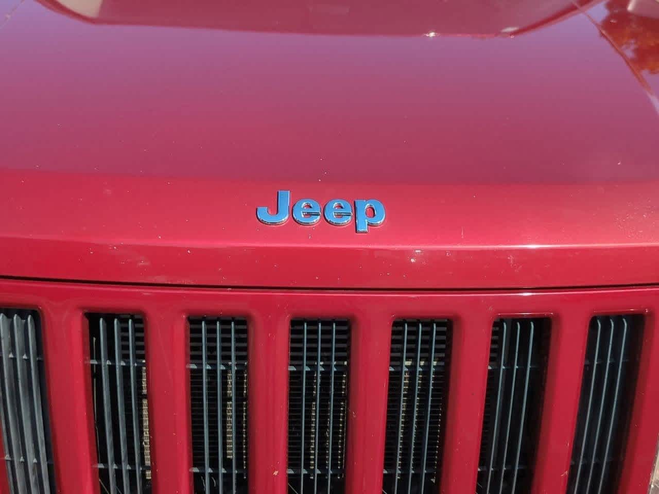 Thumbnail: 2010 Jeep Liberty - 11