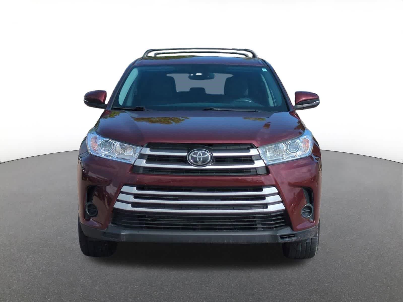 Thumbnail: 2019 Toyota Highlander - 8