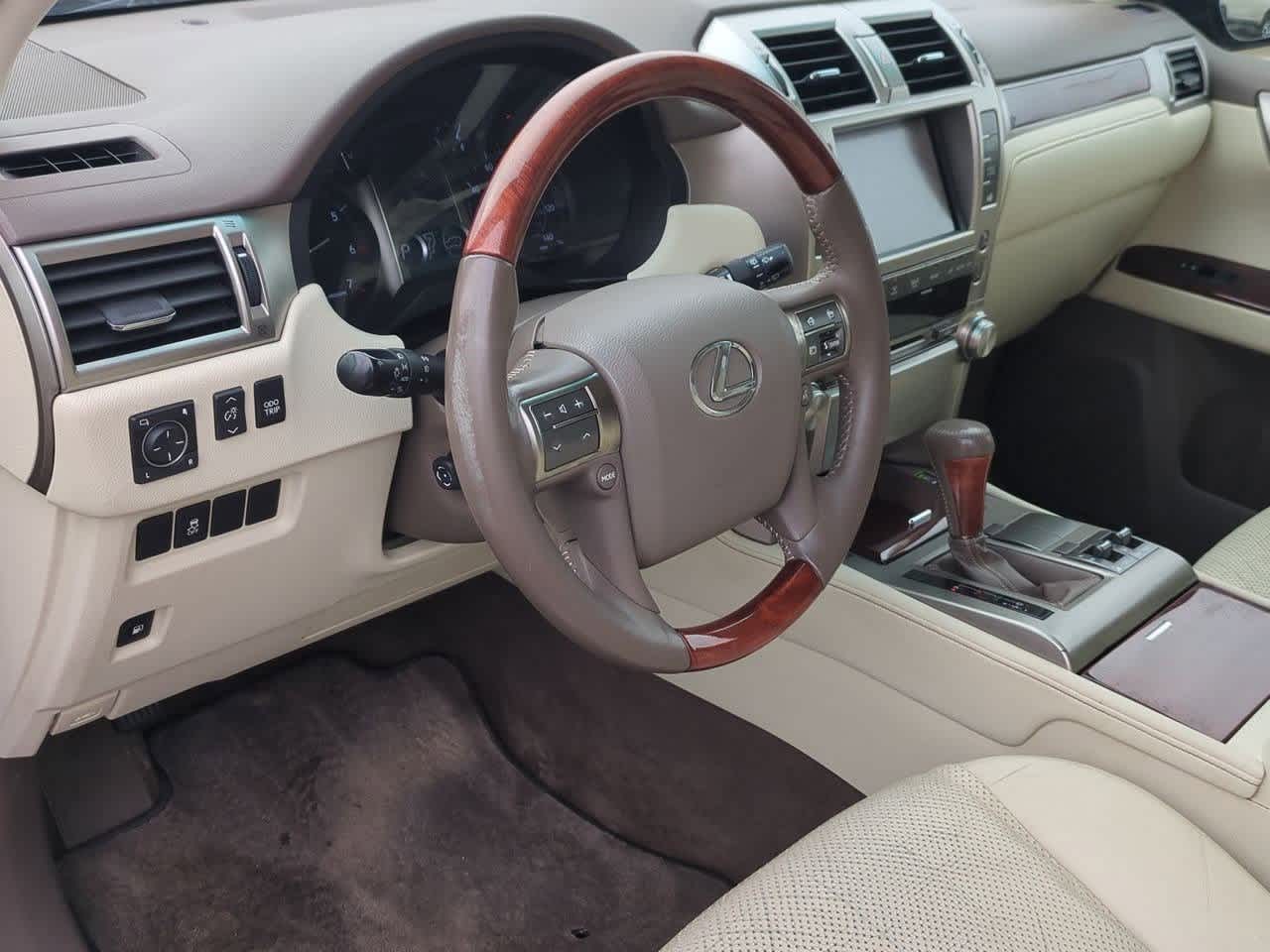 Thumbnail: 2011 Lexus GX - 2