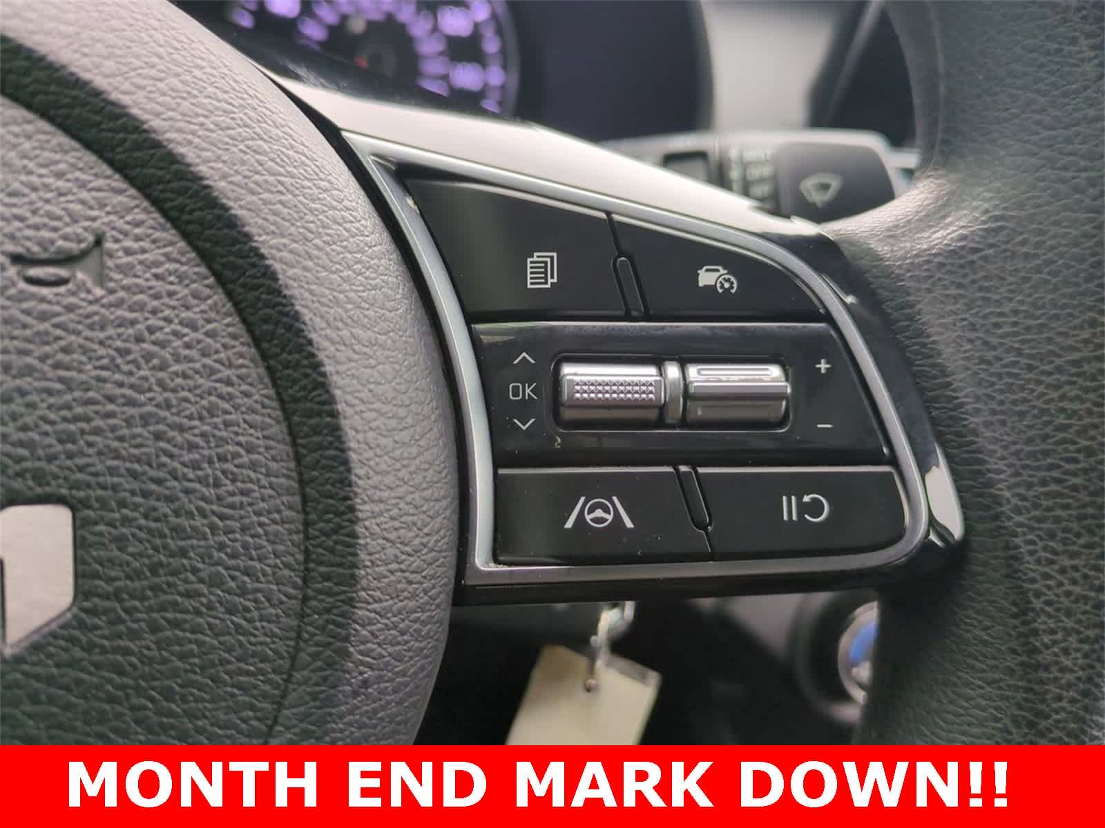 Thumbnail: 2022 Kia Forte - 22