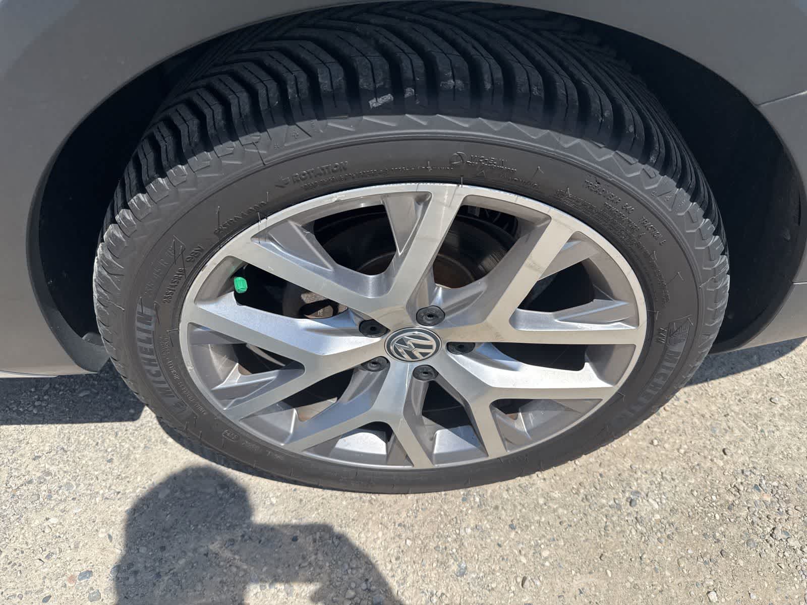 Thumbnail: 2019 Volkswagen Golf - 7