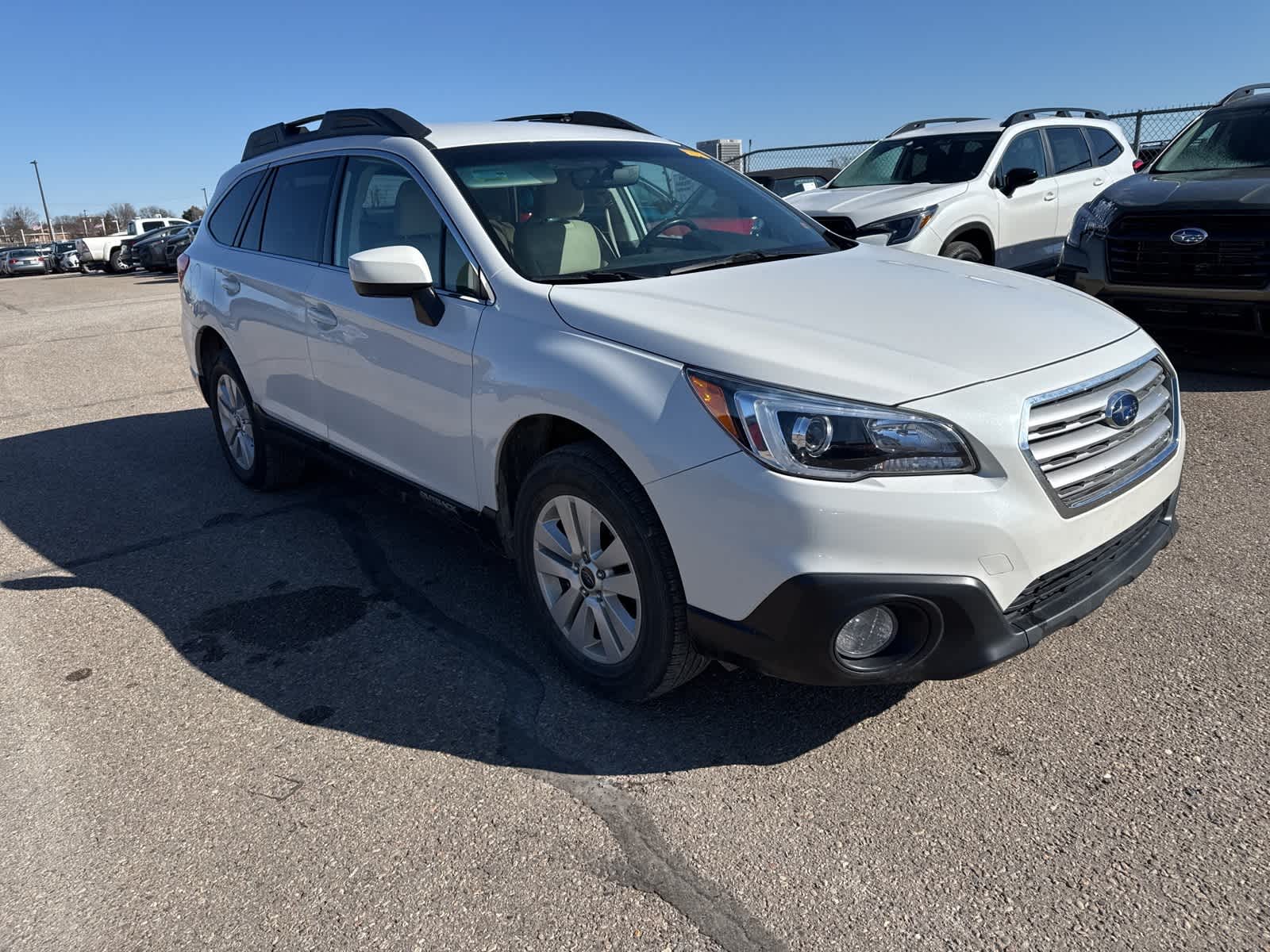Thumbnail: 2017 Subaru Outback - 4