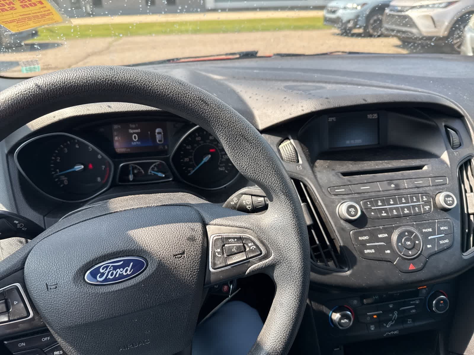 2017 Ford Focus SE 19