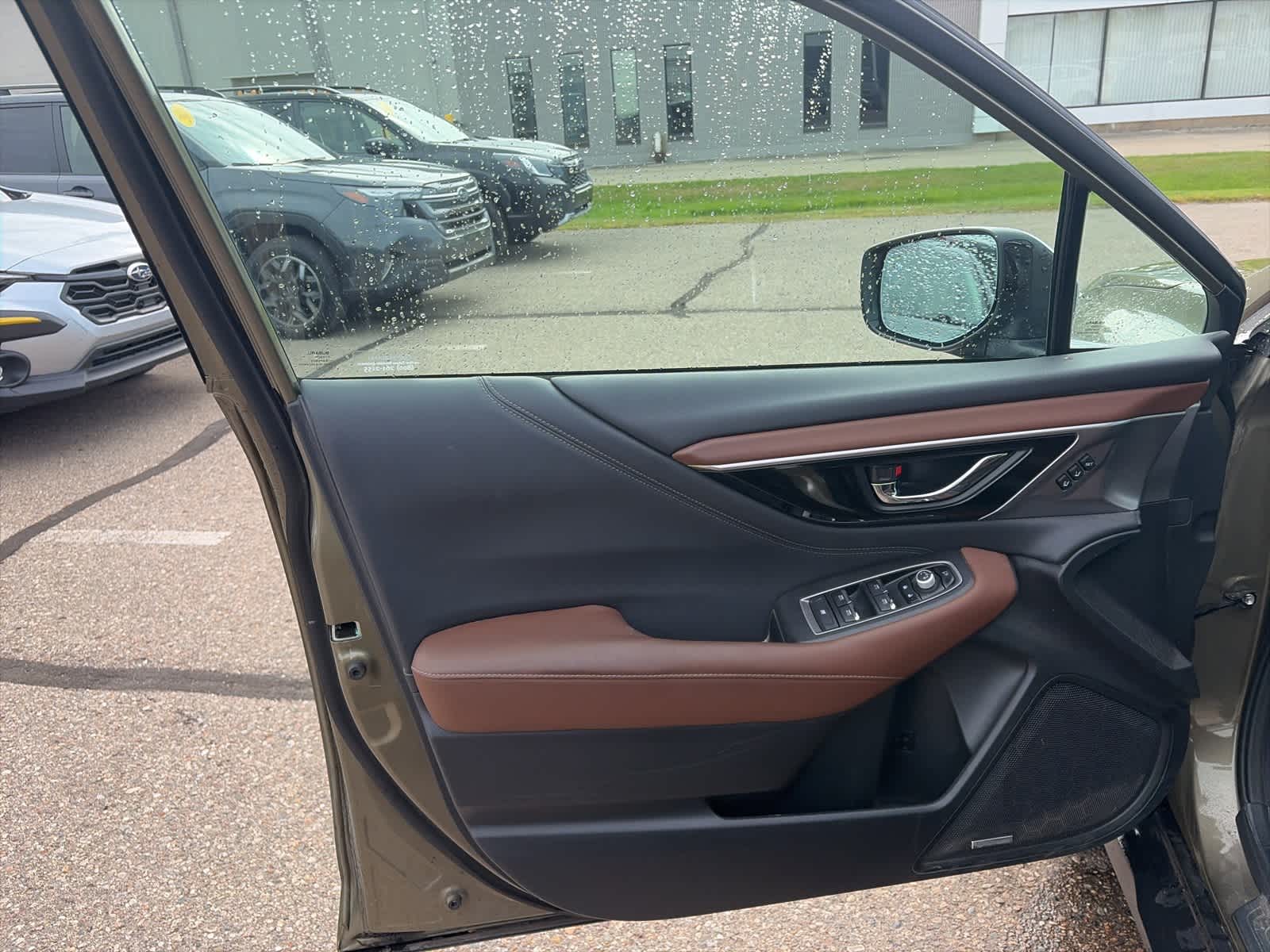 Thumbnail: 2022 Subaru Outback - 17