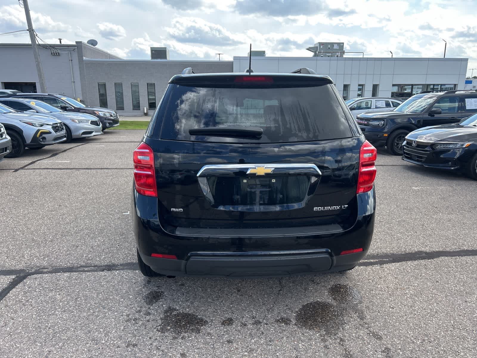 Thumbnail: 2016 Chevrolet Equinox - 6