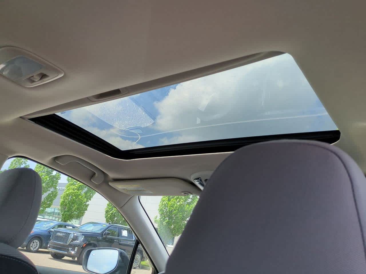 Thumbnail: 2025 Subaru Legacy - 21