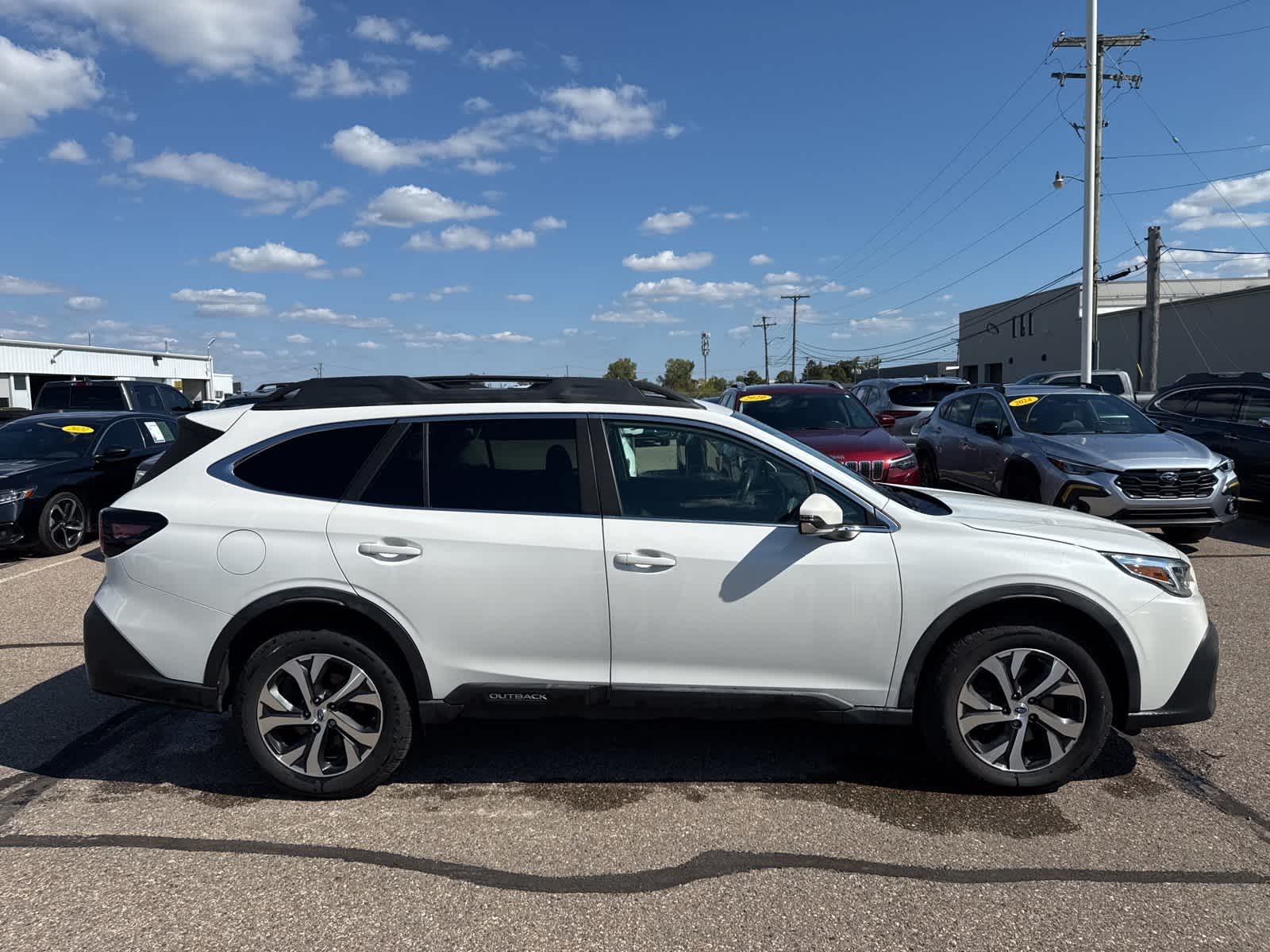 Thumbnail: 2020 Subaru Outback - 9